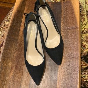Nine West, suede black pumps with tassels on the back. Size 8.5
